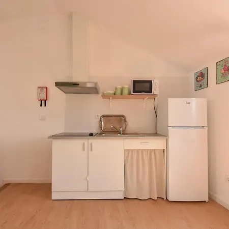 Guindais Iii Apartment